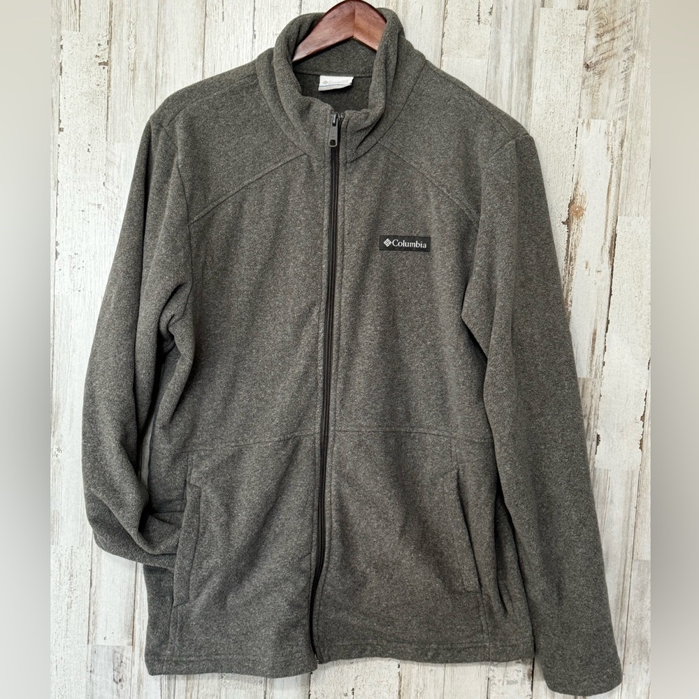 Men’s Columbia Fleece Full‎ Zip Medium